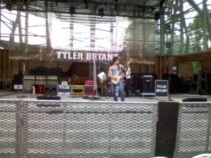 Tyler Bryant